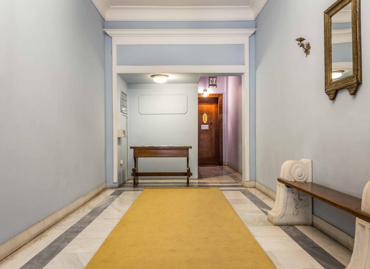Welcome To The Kolonaki! Atenas Exterior foto